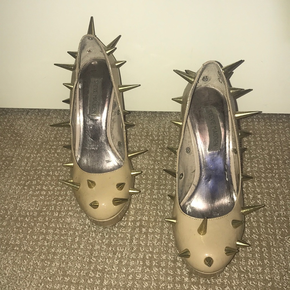 DIY GOLD SPIKED STEVE MADDEN HEELS
